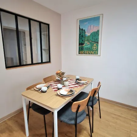 Appartamento Steps From Montmartre Charming & Spacious 2-3 Parigi